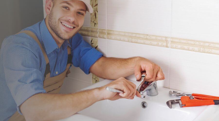 Handle or spout repair in Parker, CO